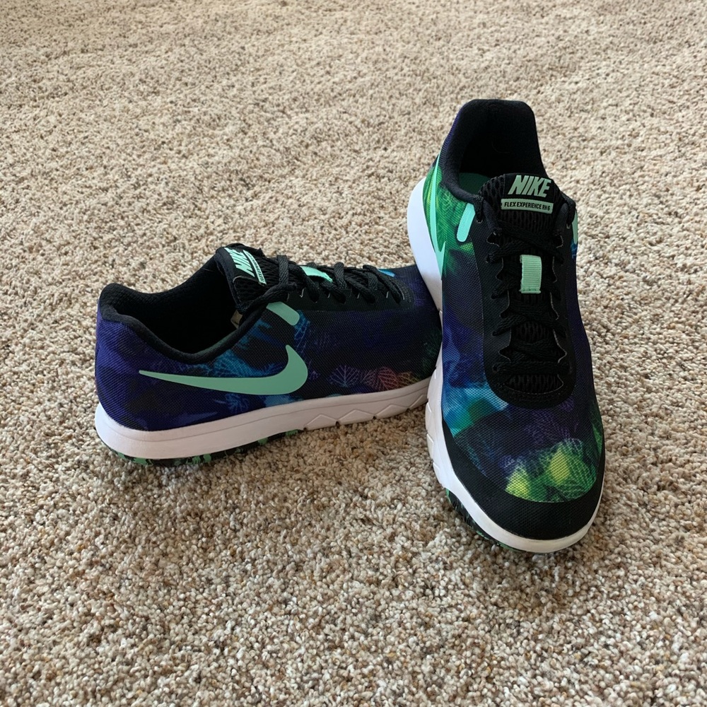 Nike Flex Experience RN 6